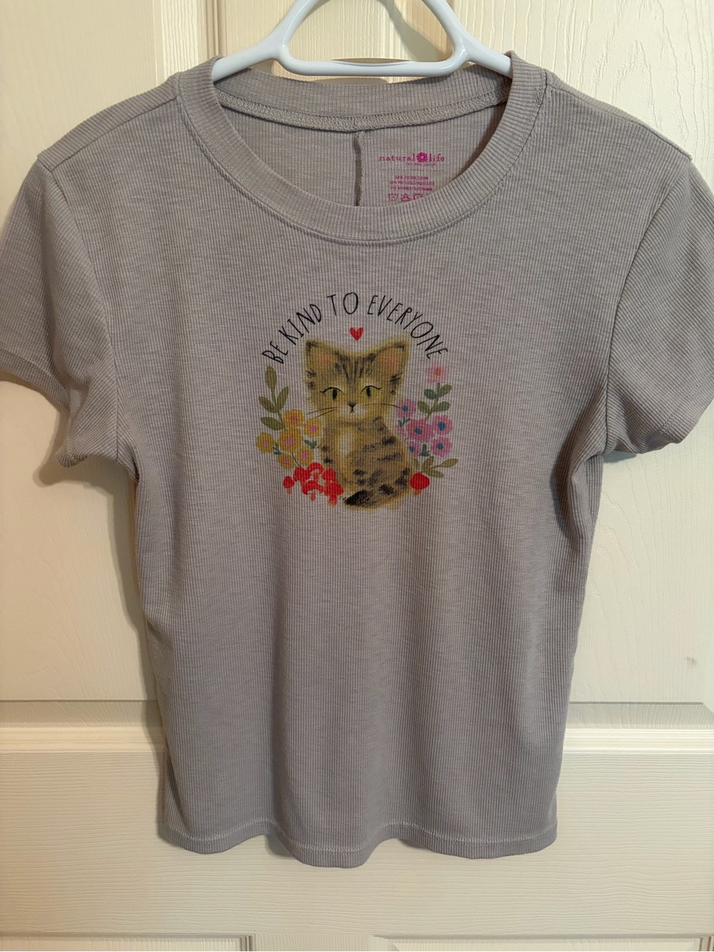 NATURAL LIFE “BE KIND TO EVERYONE” TEE